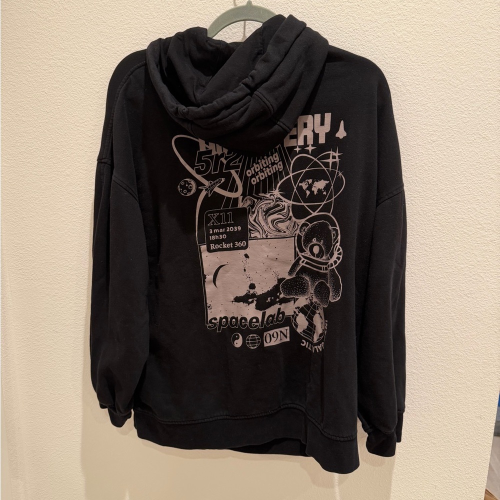 H&M Black NASA Hoodie for Men - Picture 4 of 5